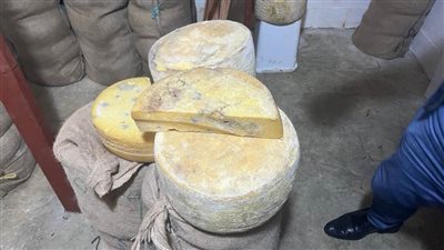 ضبط 20.6 طن أغذية غير صالحة للاستهلاك الآدمي خلال حملة تموينية مكبرة