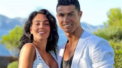 عاجل.. كريستيانو رونالدو يرفض الزواج من أم العيال