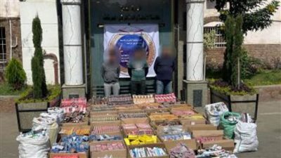 ضبط قرابة 2 مليون قطعة ألعاب نارية بحوزة 3 أشخاص بالقليوبية 