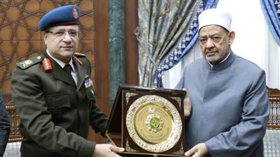 شيخ الأزهر يستقبل مدير كلية الدفاع الوطني