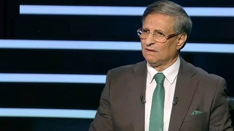 الكابتن مصطفى يونس