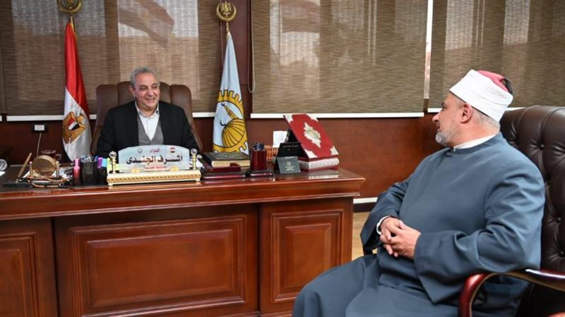 محافظ الغربية خلال