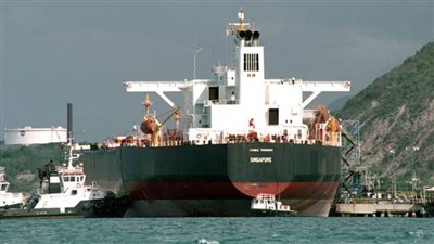 فنزويلا تندد بحصار ترامب على ناقلات النفط الداخلة والخارجة من موانئها