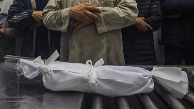 الصحة الفلسطينية: وفاة طفل رضيع نتيجة البرد القارس بخان يونس