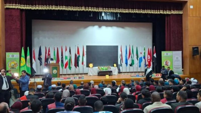 منتدى الشباب العربي