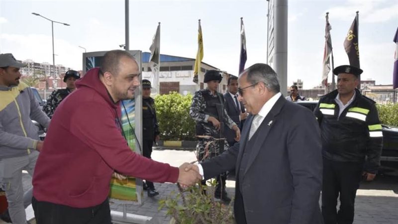 محافظ بورسعيد يتابع