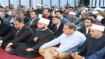 وزير الأوقاف ومحافظ الشرقية يشهدان صلاة الجمعة بمسجد الإمام الشيخ عبد الحليم محمود بالمحافظة