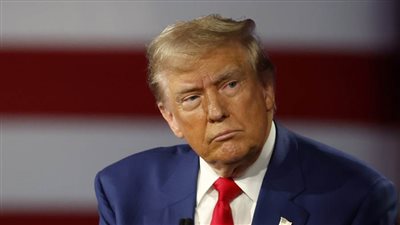 ترامب: لن نتراجع عن فرض 50% رسوم جمركية على أوروبا