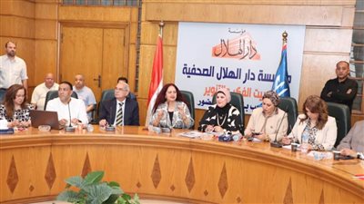 المشاركون في صالون مجلة حواء:  نعيش حياة كريمة في عهد سيادة الرئيس