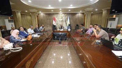 اجتماعات مكثفة لحل مشكلة الإسكان بكفر الشيخ