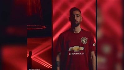 مانشستر يونايتد يدخل على خط صفقة 