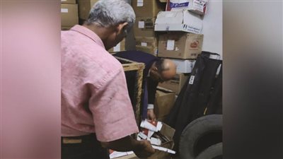 بالصور.. ضبط 35 ألف عبوة أدوية بشرية مجهولة المصدر داخل مخزن بالغربية