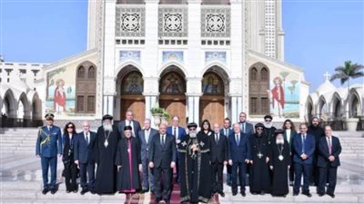 البابا تواضروس يستقبل الرئيس اللبناني في المقر البابوي