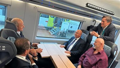 الوزير: عرض مشروع «القطار السريع» بالمعرض رمز للصداقة المصرية الألمانية