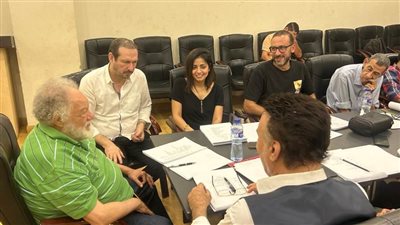 عاجل.. الفنان الكبير يحيى الفخراني يعود للمسرح القومي بالملك لير