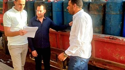 قبل بيعها بالسوق السوداء.. مصادرة أكثر من 8 آلاف لتر مواد بترولية