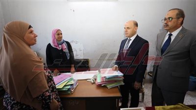 محافظ كفر الشيخ يؤكد تطوير أداء العاملين 
