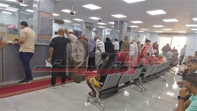توافد المواطنين على المراكز التكنولوجية لتقديم طلبات التصالح