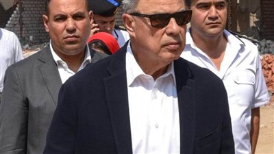 محافظ الإسكندرية يقود حملة مُكبرة لإزالة مباني مخالفة بحي المنتزه
