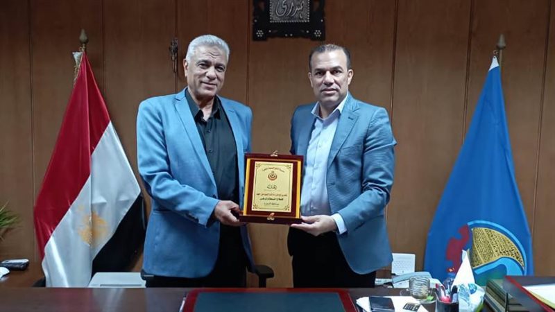 تكريم مدير العلاجى