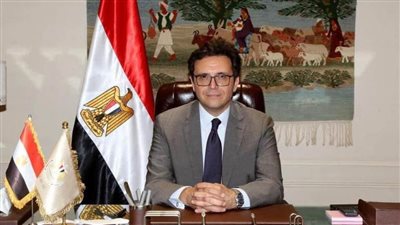 وزير الثقافة يهنئ أمانة مؤتمر الأدباء بعد اكتمال تشكيلها في دورتها الـ37