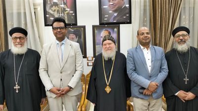 وكيل وزارة الصحة بسوهاج يزور مطرانية الأقباط الأرثوذكس مار جرجس بسوهاج