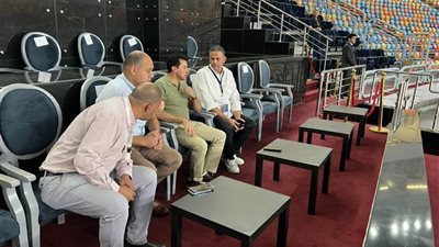 وزير الشباب والرياضة يتفقد صالة استاد القاهرة المستضيفة لبطولة العالم لكرة اليد للناشئين