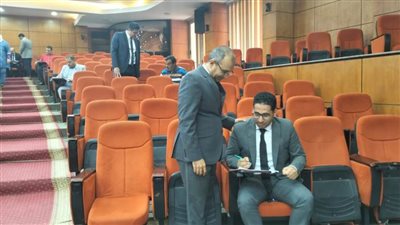 محافظة الدقهلية تعقد اختبارًا تحريريًا للمتقدمين لوظيفة رئيس قرية