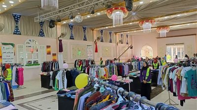 بالصور.. توزيع أثاث منزلي وملابس جديدة على الأسر الأولى بالرعاية في الغربية