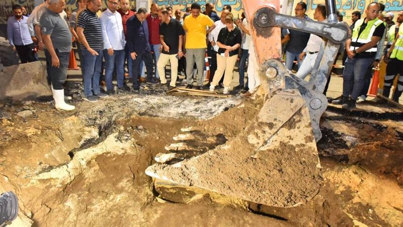 محافظ أسيوط يتابع