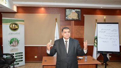 دكتورعلي طه «أنتم حائط الصد ضد الفكر المتشدد»