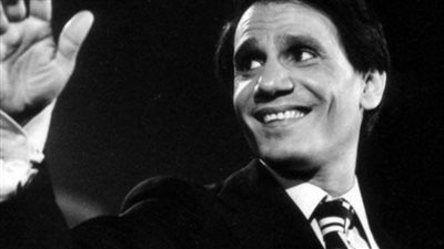 هل باعت أسرة عبد الحليم حافظ منزل العندليب؟