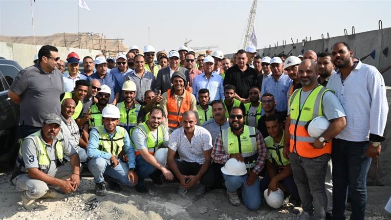 وزير الصناعة والنقل