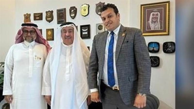 جانب من زيارة وفد