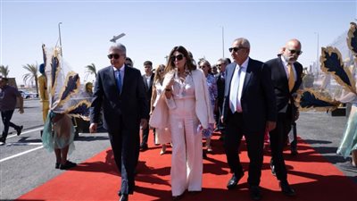 وزير السياحة ونظيرته الإيطالية يفتتحان المدرسة الإيطالية للضيافة بالغردقة