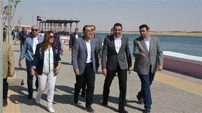 رئيس الوزراء يختتم جولته بالسويس بافتتاح 