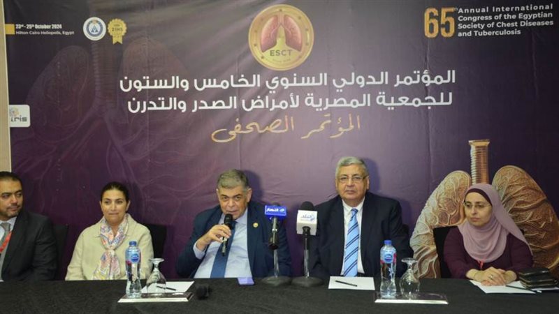 د. عوض التاج الدين