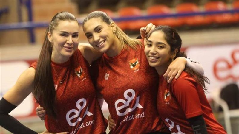 سيدات طائرة الأهلي