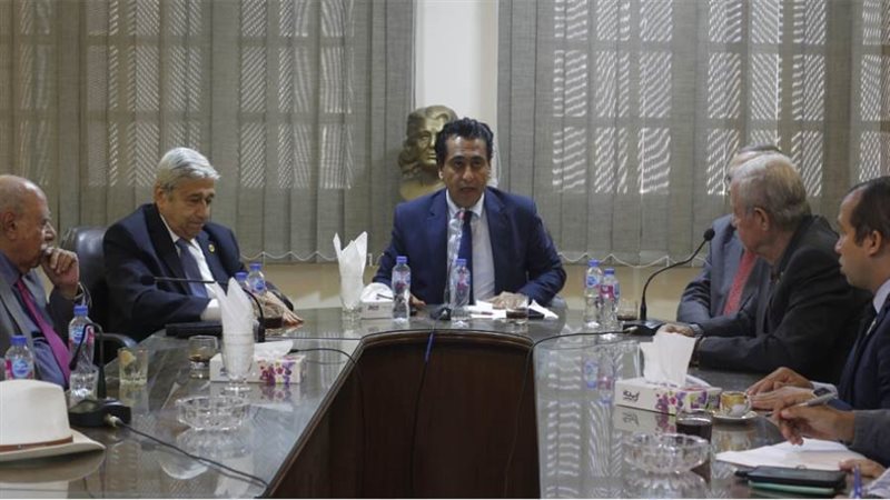 أبطال اكتوبر فى ندوة