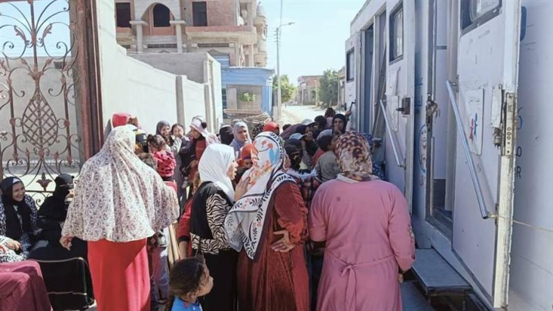 جانب من توافد المواطنين