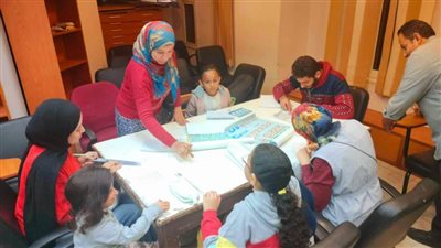 بالصور.. ختام ورشة فنية ومعرض منتجات بيئية بالغربية ضمن 