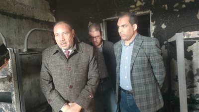 نائب رئيس الأزهر بأسيوط يتفقد المدينة الجامعية للاطمئنان على الطلاب بعد السيطرة على الحريق