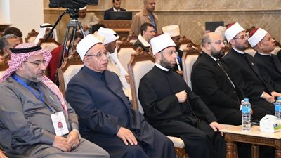 10 متسابقين يتنافسون على الفرع الرابع في مسابقة القرآن الكريم 