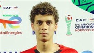 حمزة عبد الكريم يضع الأهلي وبرشلونة في مفترق طرق