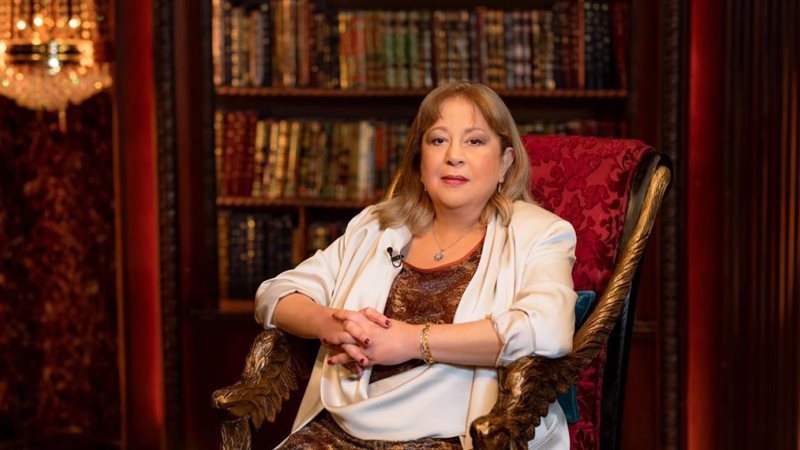 الفنانة سمية الألفى