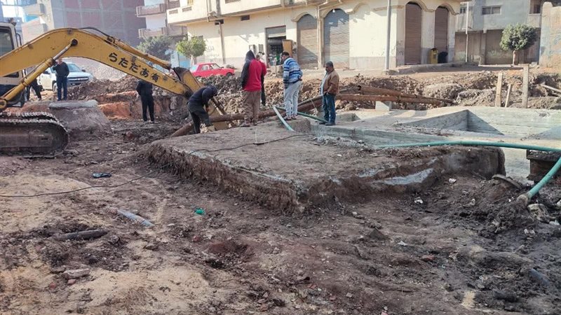 جانب من أعمال محور