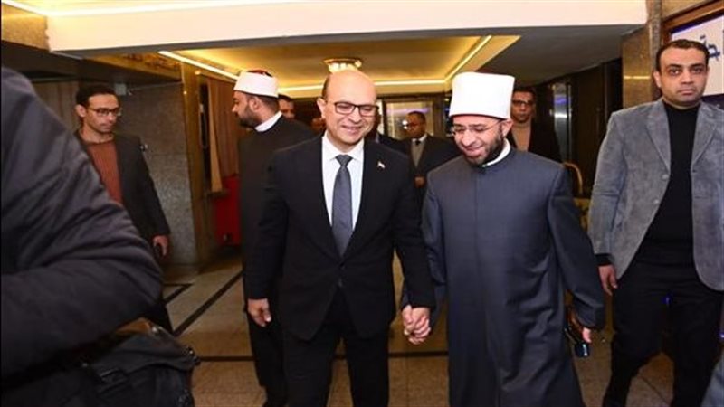 وزير الأوقاف مع محافظ أسيوط