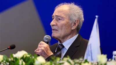 الدكتور حسن مصطفى يفوز برئاسة الاتحاد الدولي لكرة اليد