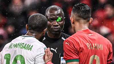 ركلة جزاء ضائعة تُربك حسابات المغرب وجزر القمر يصمد دفاعيًا بالشوط الأول