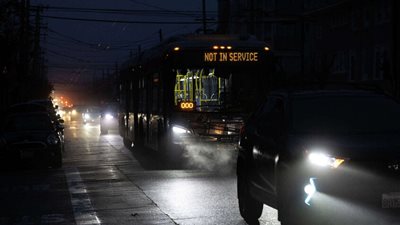 الولايات المتحدة.. حريق ضخم بمحطة للكهرباء يغرق سان فرانسيسكو في الظلام